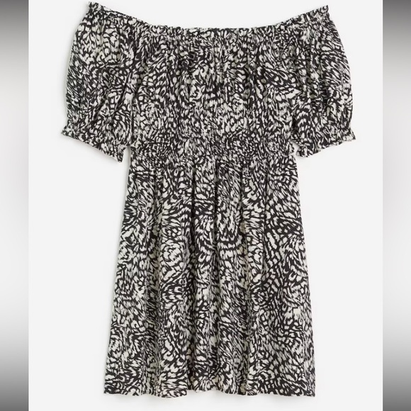 H&M Black and White Mini Dress - Off The Shoulder - Picture 1 of 8